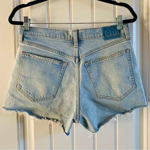 Abercrombie & Fitch The Mom Short High Rise 2.5” Inseam Jean Shorts | Size 27 - Picture 3 of 5